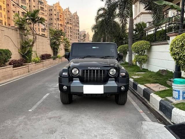 https://images10.gaadi.com/usedcar_image/4366320/original/processed_292921fa-5dd2-4039-8620-a068b6e5f39c.jpeg?imwidth=6400