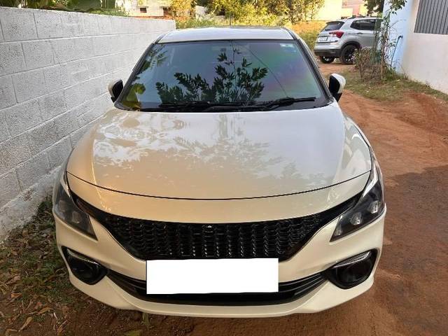 https://images10.gaadi.com/usedcar_image/4366358/original/processed_80b277ef-9a76-49cd-ac29-7721a183ffca.jpeg?imwidth=6400