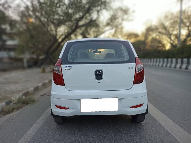 https://images10.gaadi.com/usedcar_image/4366410/original/processed_10261546e005d730da3148fa665c2d8f.jpg?imwidth=6401