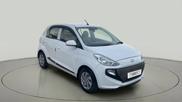 https://images10.gaadi.com/usedcar_image/4366492/original/1eec34b7a7c1503d486d58d2581c3fdb.jpg?imwidth=6400