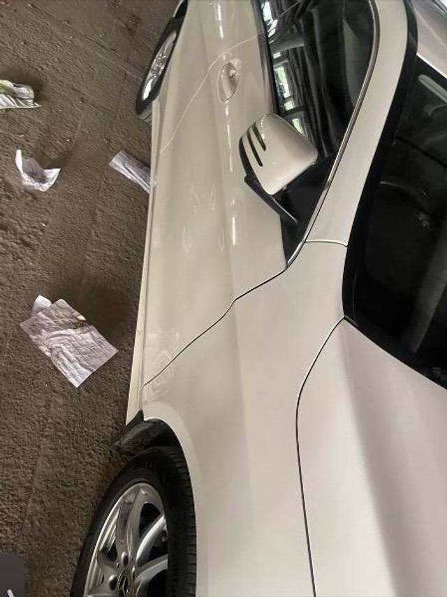 https://images10.gaadi.com/usedcar_image/4366601/original/33ae03be2d34be07b55f52f0ffb43c6c.jpeg?imwidth=6402