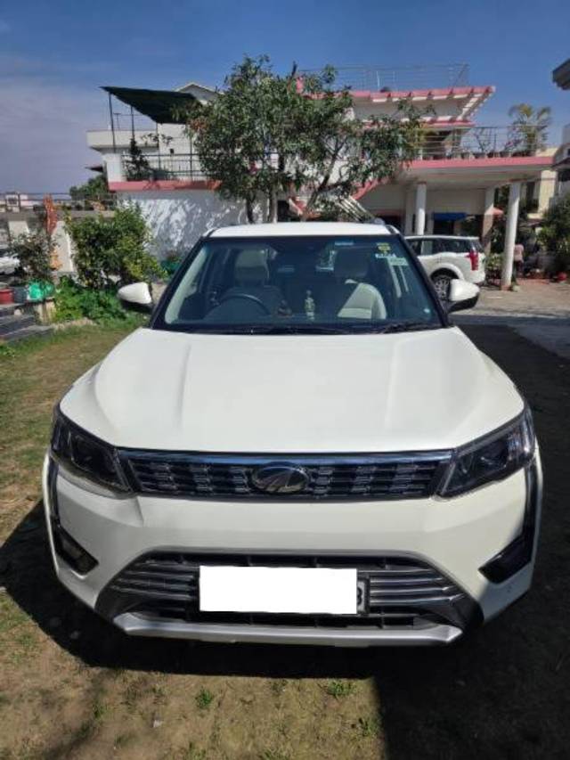 https://images10.gaadi.com/usedcar_image/4366720/original/processed_f1787159-af40-4df4-b19b-8312f1a96932.jpg?imwidth=6400