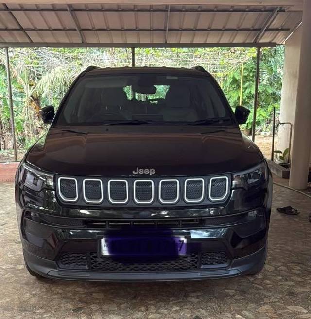 https://images10.gaadi.com/usedcar_image/4366834/original/processed_242deb08-15b9-4911-a781-498928592551.jpeg?imwidth=6400