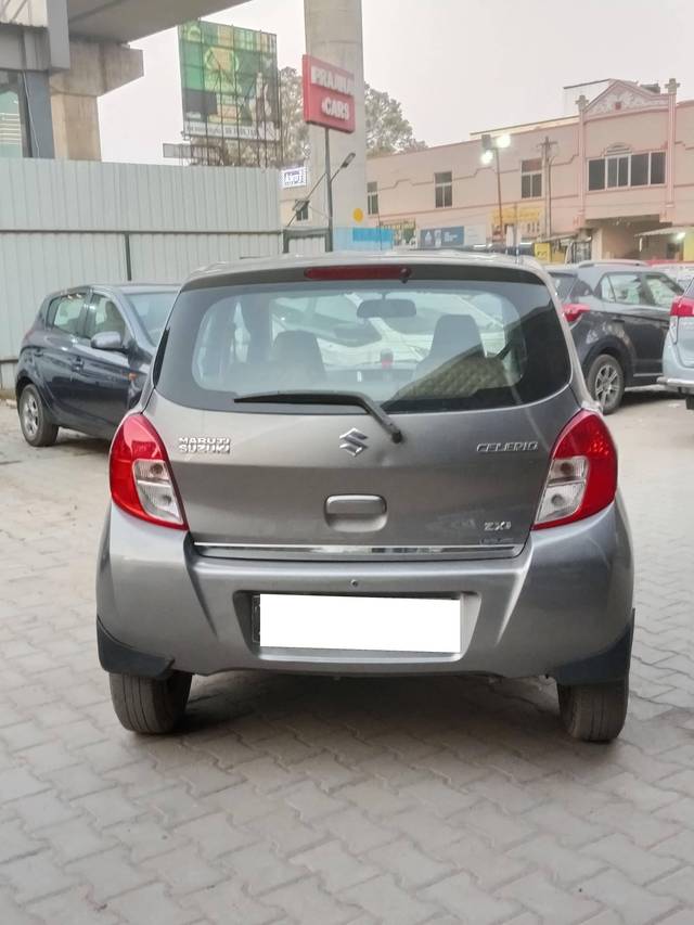 https://images10.gaadi.com/usedcar_image/4366922/original/processed_9844bbd4f642574d655ad05d07e06a8e.jpg?imwidth=6401