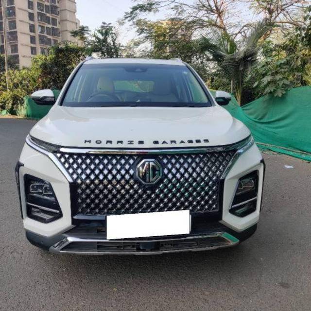 https://images10.gaadi.com/usedcar_image/4366944/original/69869a6dff4c0f4ee5b59837e66e6d39.jpg?imwidth=6402