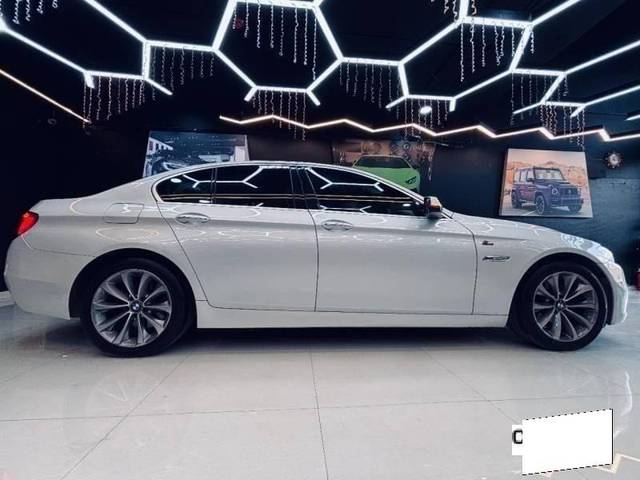 https://images10.gaadi.com/usedcar_image/4366995/original/processed_8dd5cde622fd64aed30c1e97db9ea5bc.jpg?imwidth=6401