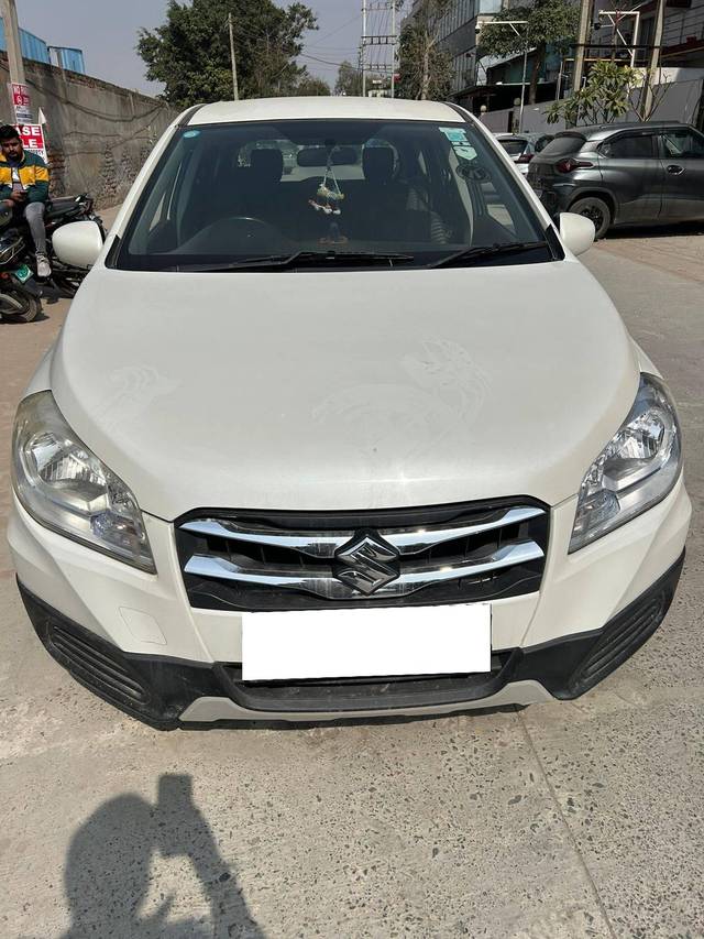 https://images10.gaadi.com/usedcar_image/4367020/original/processed_2ff14b05a96c0cc89b31d85383c197b6.jpg?imwidth=6401