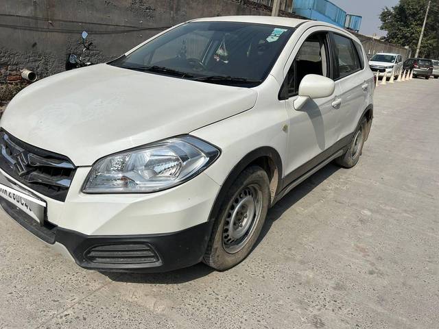 https://images10.gaadi.com/usedcar_image/4367020/original/processed_c73041d7a55ce77fec56107eb762066c.jpg?imwidth=6400