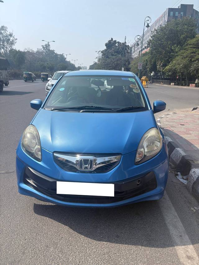 https://images10.gaadi.com/usedcar_image/4367089/original/d36c56b72f2bf47e13f3c04c1dc3e669.jpg?imwidth=6400