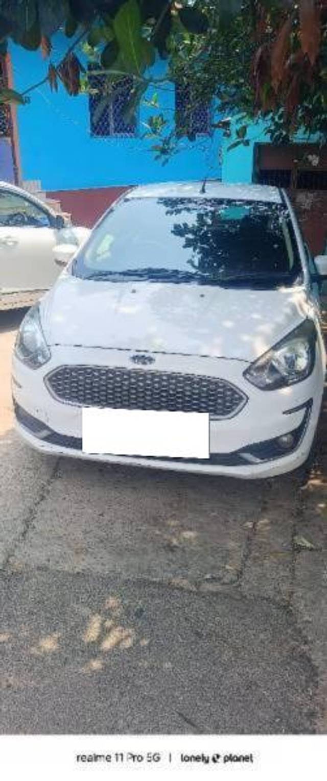 https://images10.gaadi.com/usedcar_image/4367194/original/processed_2f663594-6280-4cd9-8d2b-096eb8d3074f.jpg?imwidth=6401