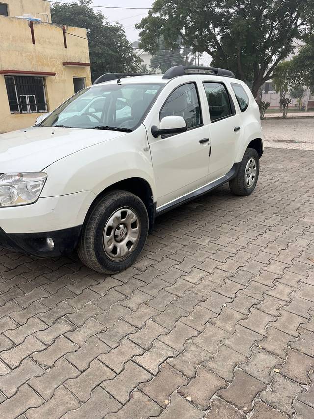 https://images10.gaadi.com/usedcar_image/4367237/original/5b61088b8139aacd24fe351fe597d662.jpg?imwidth=6402