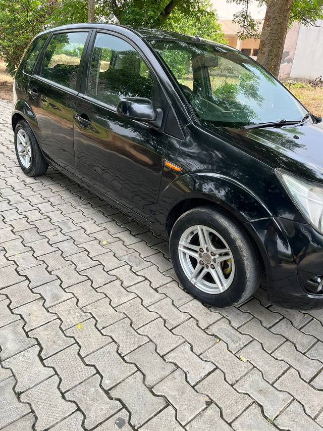 https://images10.gaadi.com/usedcar_image/4367245/original/05fad2ee8892a7e6a5ee6dc387f54af3.jpg?imwidth=6400