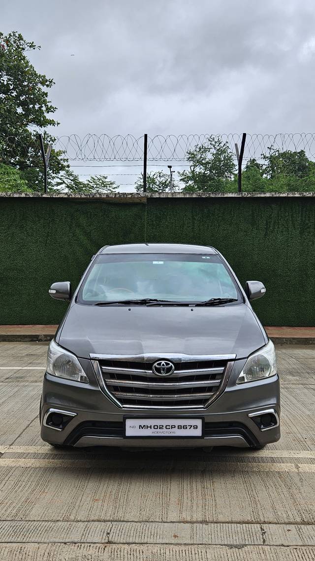 https://images10.gaadi.com/usedcar_image/4367323/original/097aacdc7ab0968e4df74e04af4ed09e.jpeg?imwidth=6401