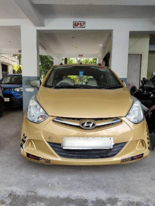 https://images10.gaadi.com/usedcar_image/4367416/original/processed_e2e0959f-606d-4a45-83a0-257f892bed02.jpg?imwidth=6400