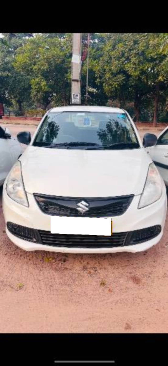 https://images10.gaadi.com/usedcar_image/4367622/original/processed_e0b2df52-4a7a-41bc-85db-565fd1579e9e.png?imwidth=6400