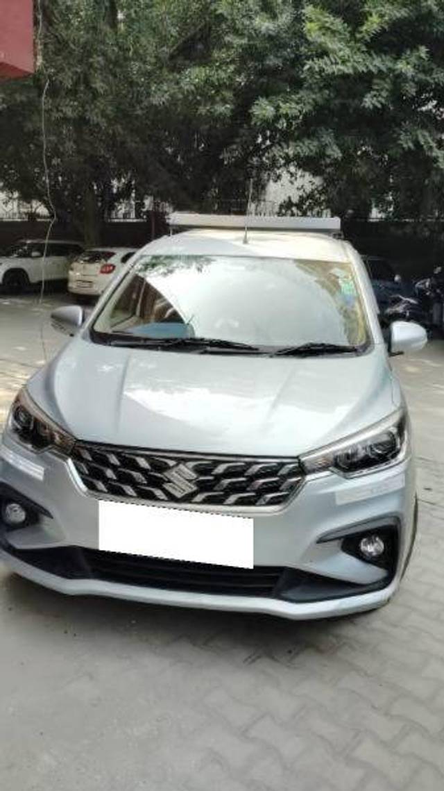 https://images10.gaadi.com/usedcar_image/4367721/original/b4d1f3bd9a8b5e39d171654a96458c28.jpg?imwidth=6400