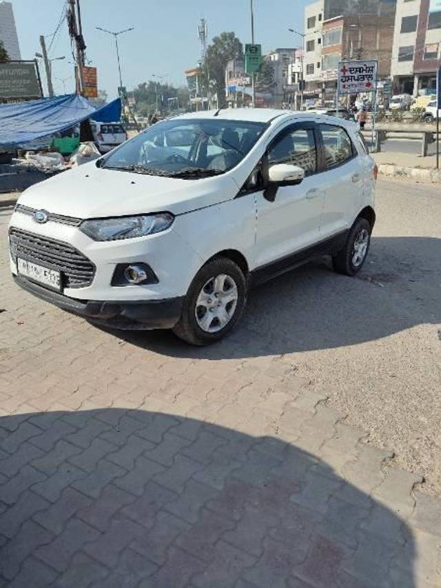 https://images10.gaadi.com/usedcar_image/4367783/original/processed_e0b5e8ca-b8c6-4fe7-a156-51ea02efcdf0.jpg?imwidth=6402