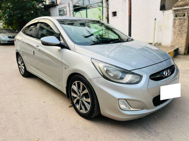 https://images10.gaadi.com/usedcar_image/4367853/original/processed_895a06c45a3c795164365ce078e646cd.jpg?imwidth=6400