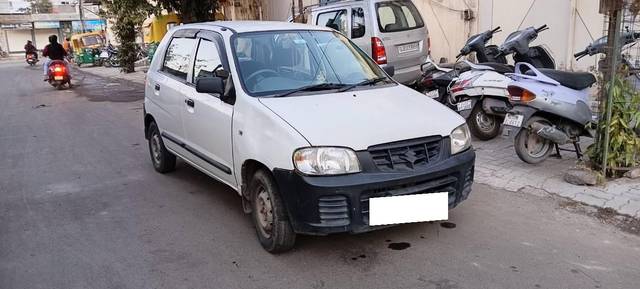 https://images10.gaadi.com/usedcar_image/4367915/original/processed_abe253ca-0bb4-4647-89d5-cb8d713b05cd.jpg?imwidth=6400