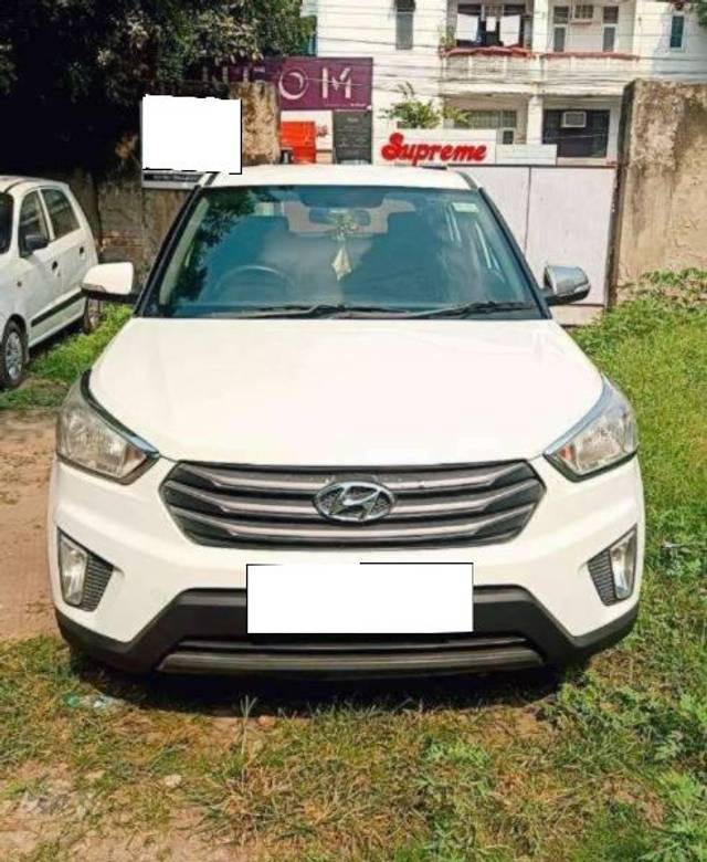 https://images10.gaadi.com/usedcar_image/4367938/original/processed_3d286807-4f18-43a0-a57e-8eb1ebec6d3c.jpg?imwidth=6402