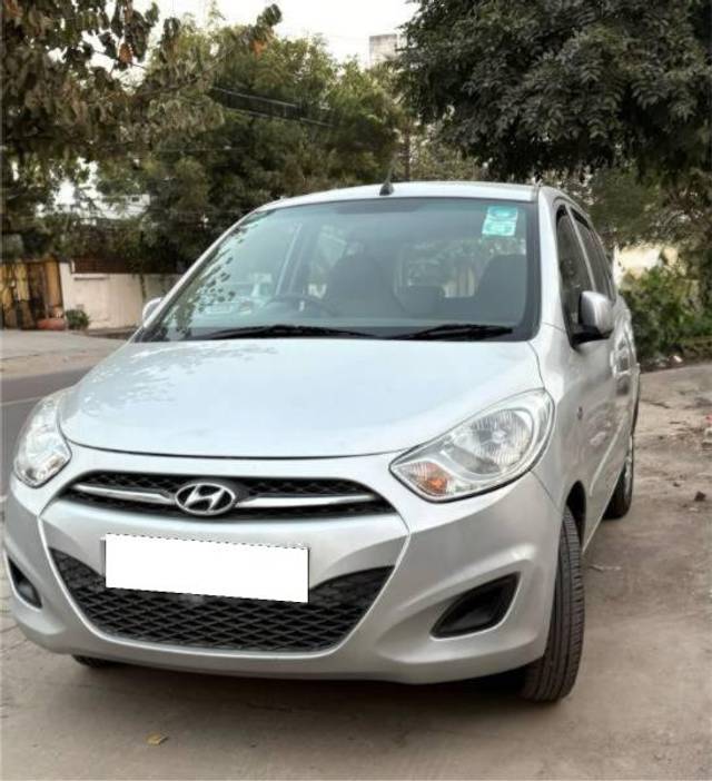 https://images10.gaadi.com/usedcar_image/4367946/original/processed_de1afa13-2aa1-4314-8555-5bbf8d4ccc3b.jpg?imwidth=6400