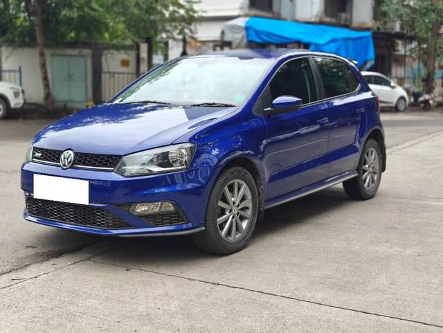 https://images10.gaadi.com/usedcar_image/4368021/original/processed_96761a99b246b6d7ff8ff42f1372ad85.jpg?imwidth=6402