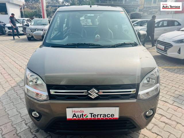 https://images10.gaadi.com/usedcar_image/4368039/original/428abb21127eb817b32bc0ef09aea511.jpg?imwidth=6400