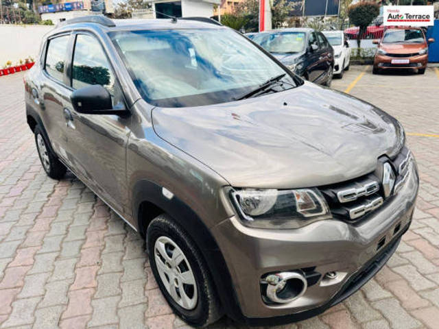 https://images10.gaadi.com/usedcar_image/4368040/original/fdd96d342f641188214574a06a2e304f.jpg?imwidth=6400