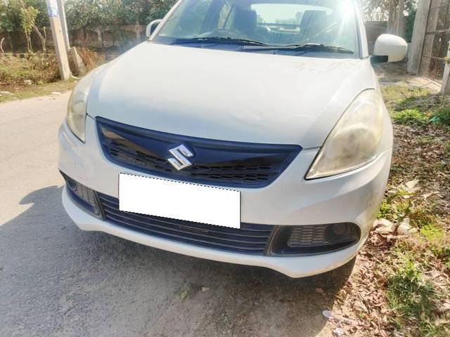 https://images10.gaadi.com/usedcar_image/4368051/original/processed_793bf5bc-7297-453b-8526-62403057af7a.jpg?imwidth=6400