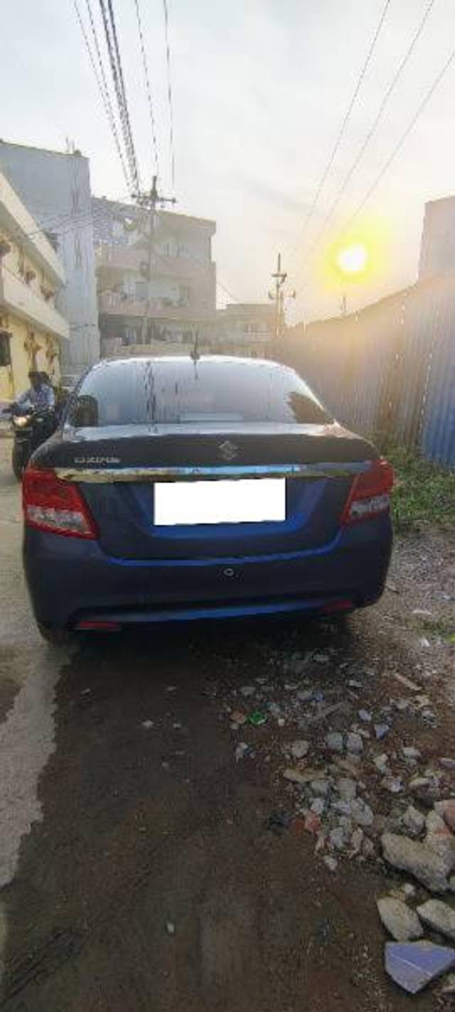 https://images10.gaadi.com/usedcar_image/4368071/original/processed_2ca336f6-3117-428f-b5c3-df6928a5bd6a.jpg?imwidth=6401