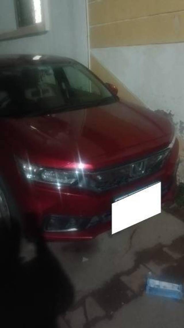 https://images10.gaadi.com/usedcar_image/4368140/original/adb3f89b0a3b86ccbfb17e56e015296e.jpeg?imwidth=6400