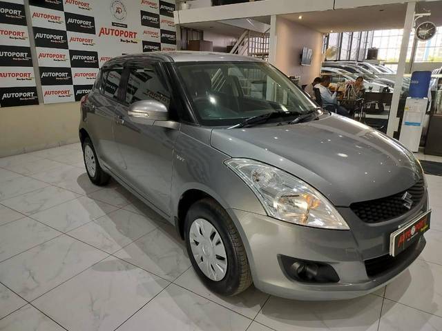 https://images10.gaadi.com/usedcar_image/4368155/original/processed_70fccad2fd04afef9e37c41a21666bd4.jpg?imwidth=6400