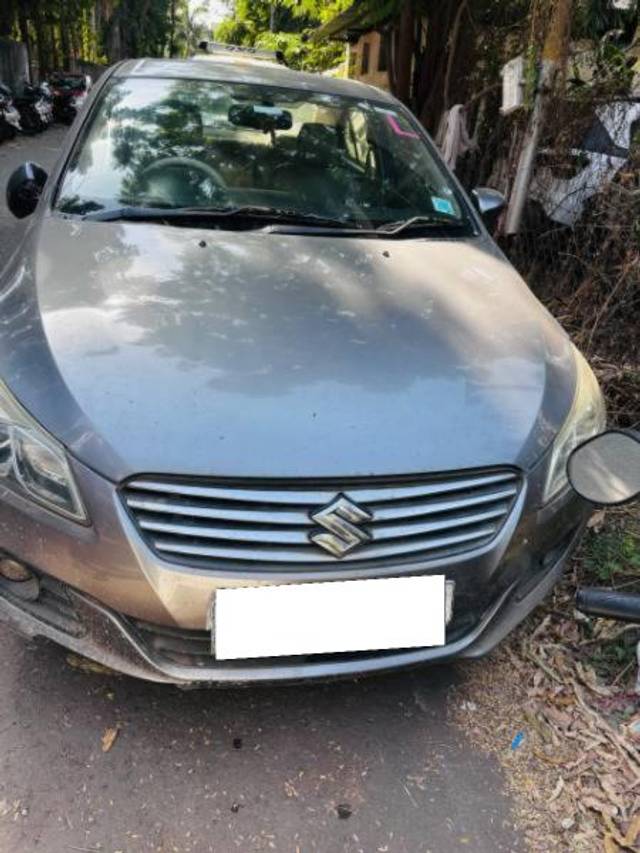 https://images10.gaadi.com/usedcar_image/4368282/original/processed_1bfce368-bf78-4a62-a224-18c828d8c105.jpg?imwidth=6400