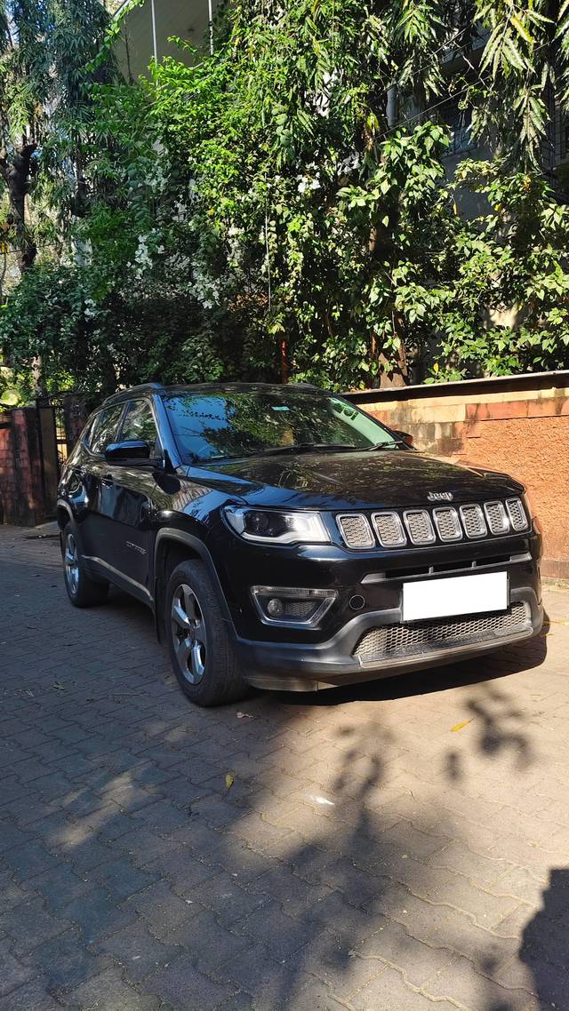 https://images10.gaadi.com/usedcar_image/4368303/original/processed_c6a87e2122b9ce975d3a53b97e66c7ca.jpg?imwidth=6400