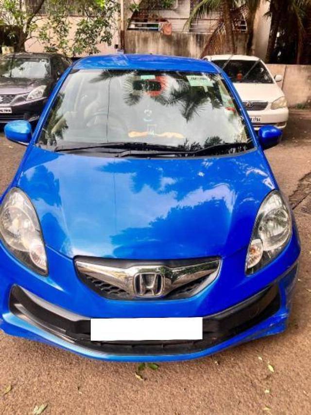 https://images10.gaadi.com/usedcar_image/4368321/original/1ad63530593fa546fadae8616830e6f3.jpeg?imwidth=6400