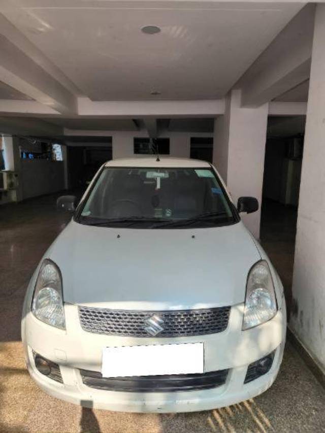 https://images10.gaadi.com/usedcar_image/4368322/original/c2600598ee3b34b72ef1b62438a82c27.jpg?imwidth=6400