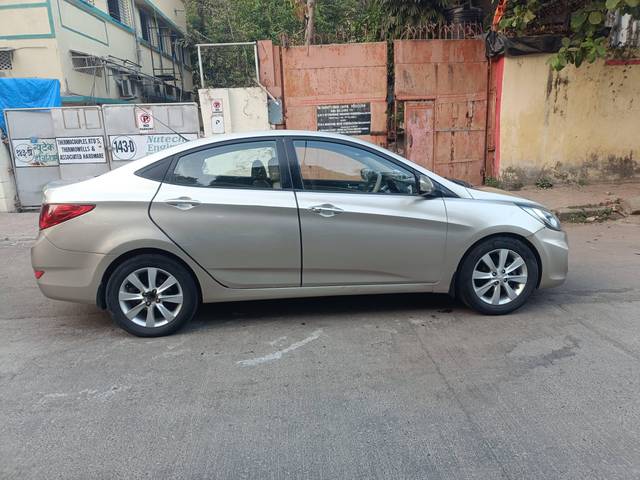 https://images10.gaadi.com/usedcar_image/4368408/original/processed_07420966d8431158b57ed1194728ce69.jpg?imwidth=6401