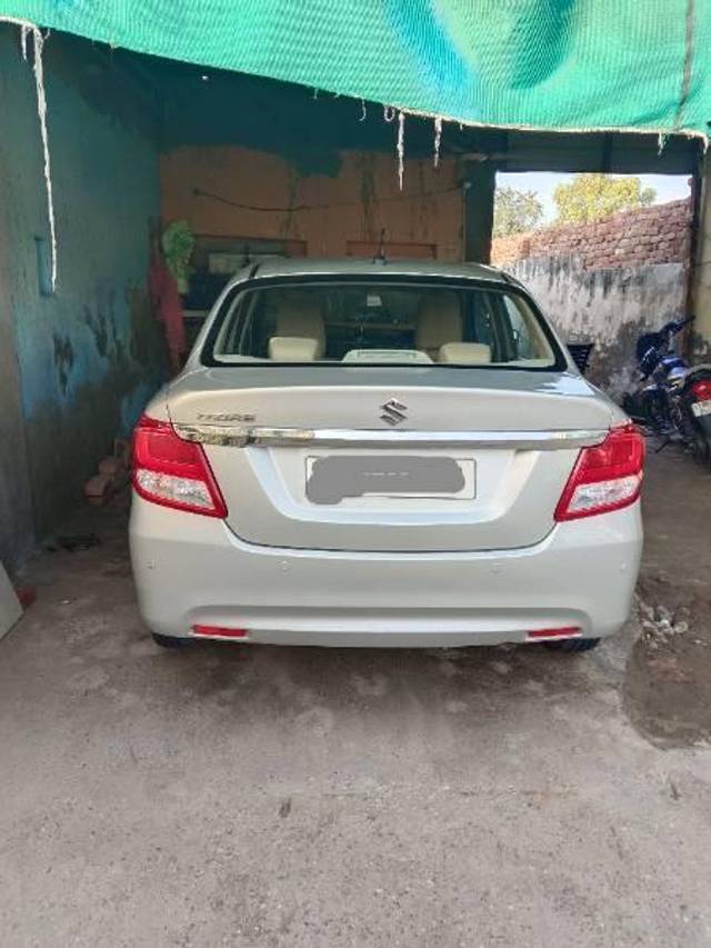 https://images10.gaadi.com/usedcar_image/4368414/original/processed_59639b1c-15c5-40fd-90c7-9e0b2405055d.jpg?imwidth=6400