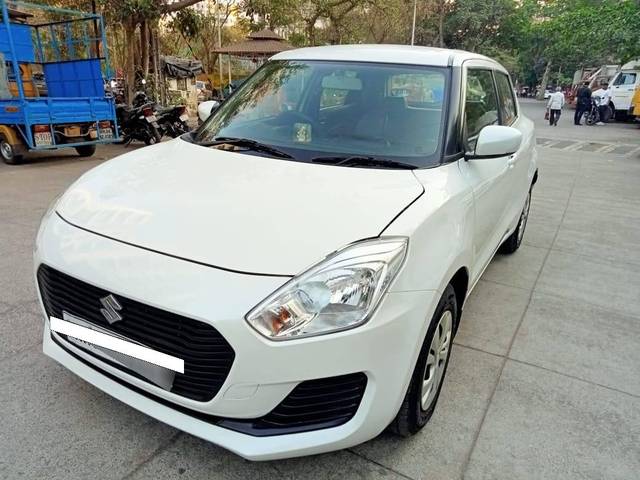 https://images10.gaadi.com/usedcar_image/4368719/original/processed_07b3f86bc23552716b9b80b74c2d259c.jpg?imwidth=6400