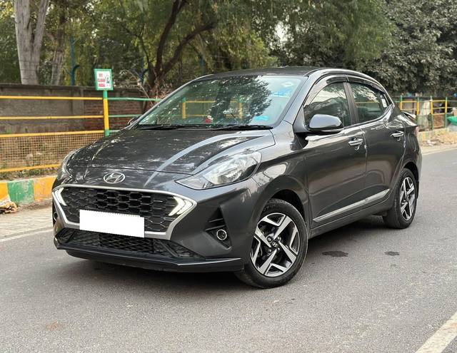 https://images10.gaadi.com/usedcar_image/4368907/original/processed_045d0ef7d6a4bd8f71a6892dc973f688.jpg?imwidth=6402