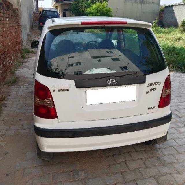 https://images10.gaadi.com/usedcar_image/4368958/original/processed_cbfd5652-93a2-4a38-9f50-91f190bd74fa.jpg?imwidth=6402