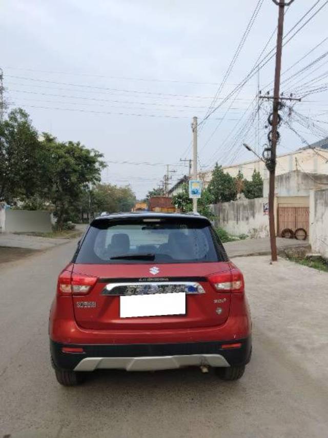 https://images10.gaadi.com/usedcar_image/4368971/original/processed_13e480d0-535c-4117-9da8-bc7230bea7f2.jpg?imwidth=6401