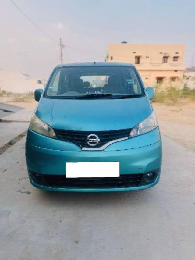 https://images10.gaadi.com/usedcar_image/4369021/original/processed_4534261d-4e99-4c65-97c0-bfdff162e401.jpeg?imwidth=6402