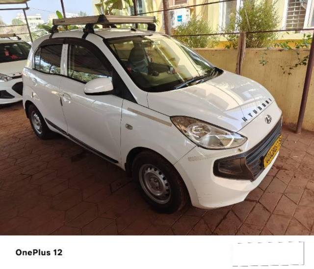 https://images10.gaadi.com/usedcar_image/4369066/original/processed_64cb1f04-c6e5-478f-8b17-ed06743aa354.jpg?imwidth=6400