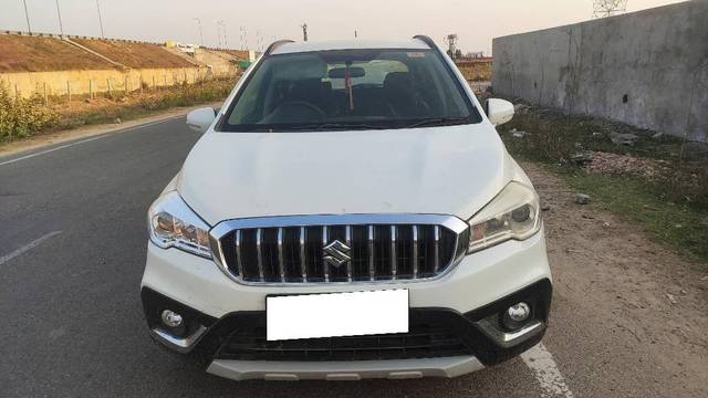 https://images10.gaadi.com/usedcar_image/4369129/original/06daafe63e2e318ac1098a9cbfa3118c.jpg?imwidth=6400