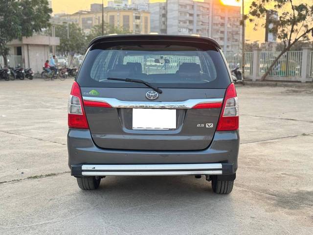 https://images10.gaadi.com/usedcar_image/4369335/original/processed_780cd58d13e98068047aea278ac3fb40.jpg?imwidth=6402