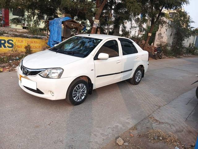 https://images10.gaadi.com/usedcar_image/4369368/original/processed_d9a1e25f6ee368cac014f575171bbdc0.jpg?imwidth=6400