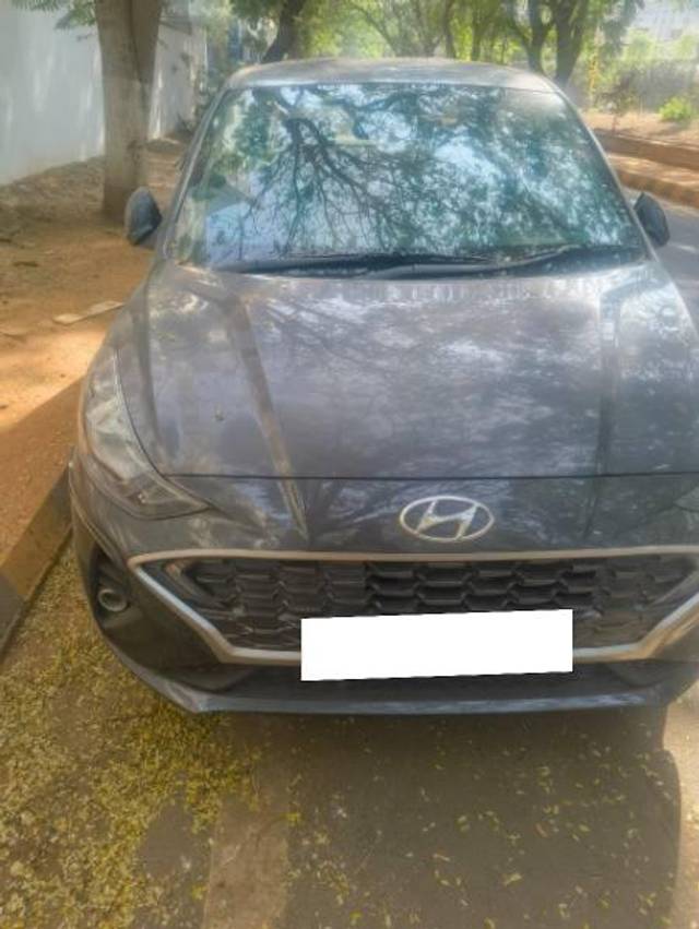 https://images10.gaadi.com/usedcar_image/4369385/original/processed_fa7f0025-f7c8-4c66-bd25-6b89d2db4738.jpg?imwidth=6400