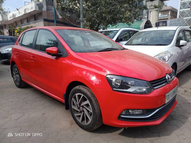 https://images10.gaadi.com/usedcar_image/4369393/original/processed_4cb1e78cbc6163f0e07bdc8dd2d47b1c.jpg?imwidth=6400