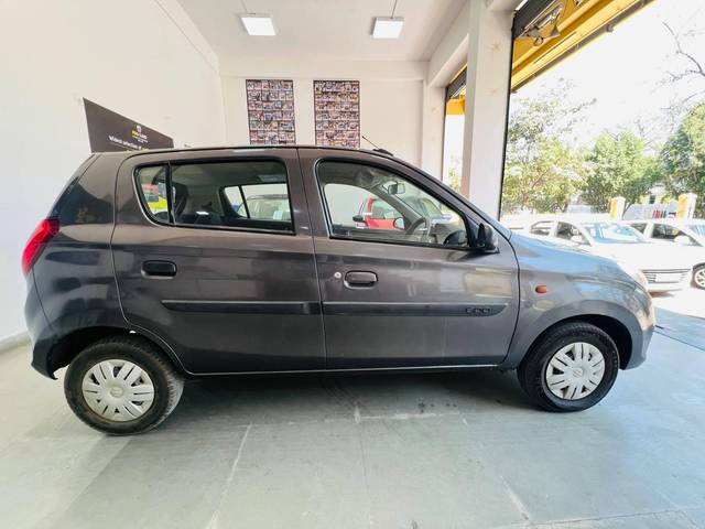 https://images10.gaadi.com/usedcar_image/4369463/original/processed_8f5f8d06ab2cf8d8e1d8d835b3f6d3c0.jpg?imwidth=6401